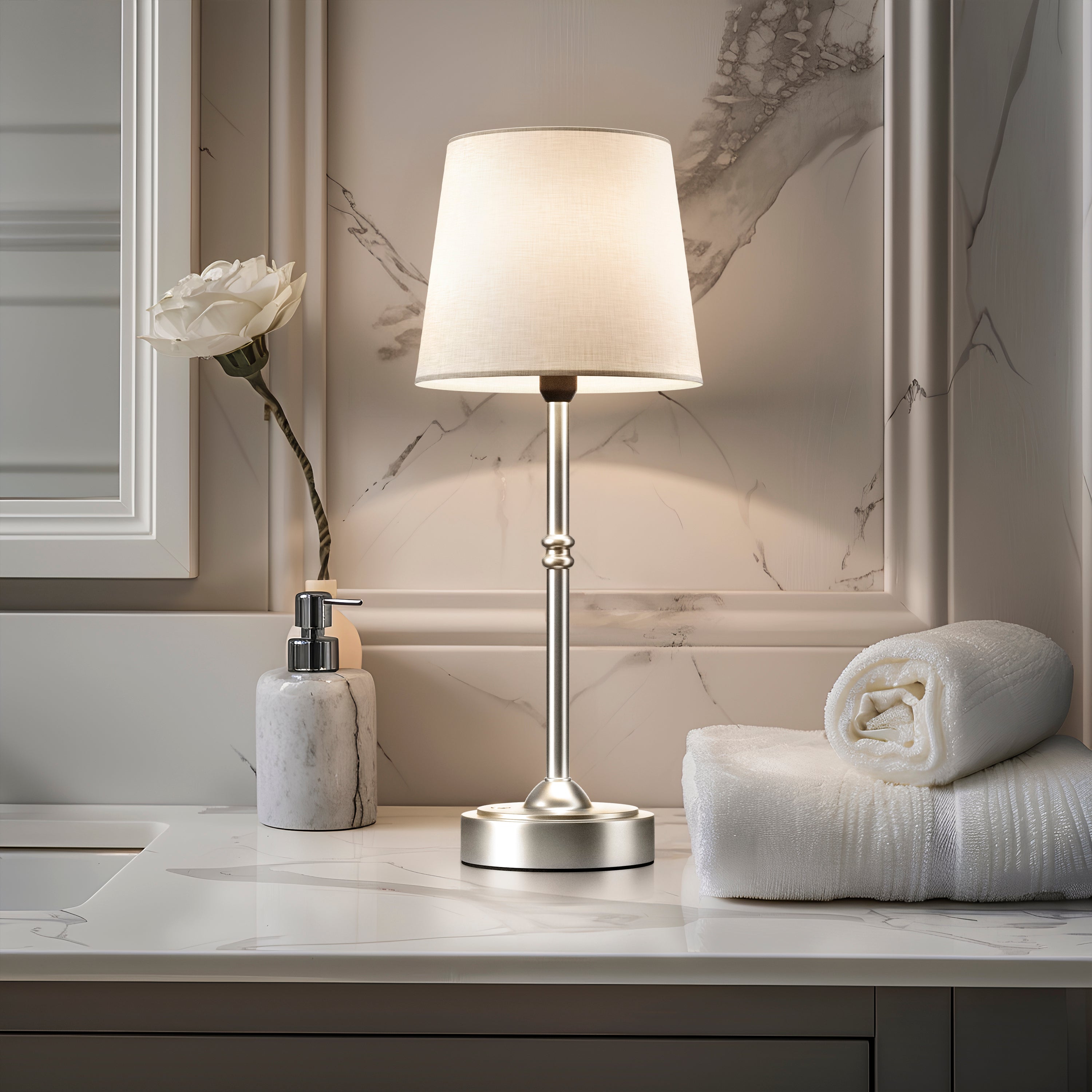 MODERN TABLE LAMP